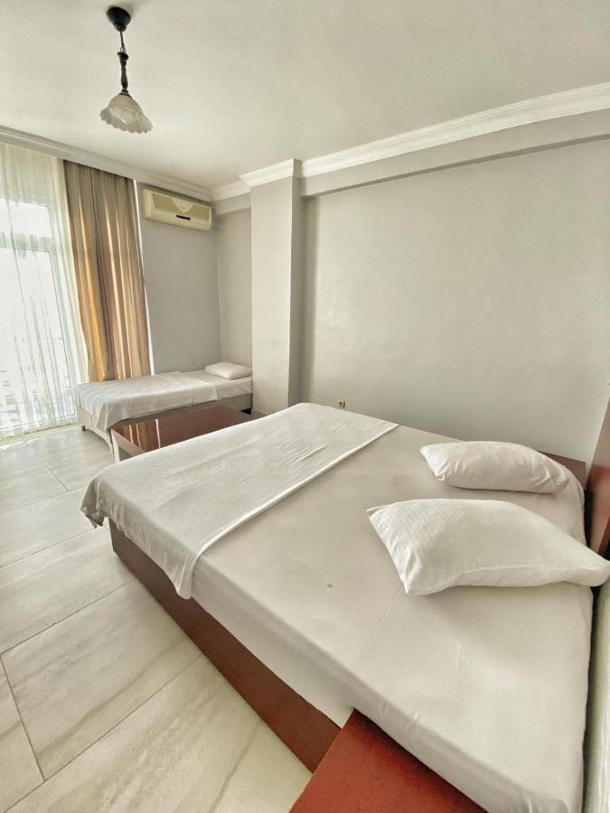 Deniz Hotel Kumburgaz Бююкчекмедже Екстер'єр фото
