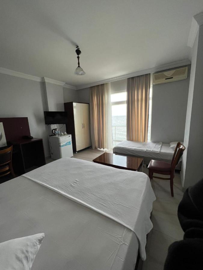 Deniz Hotel Kumburgaz Бююкчекмедже Екстер'єр фото