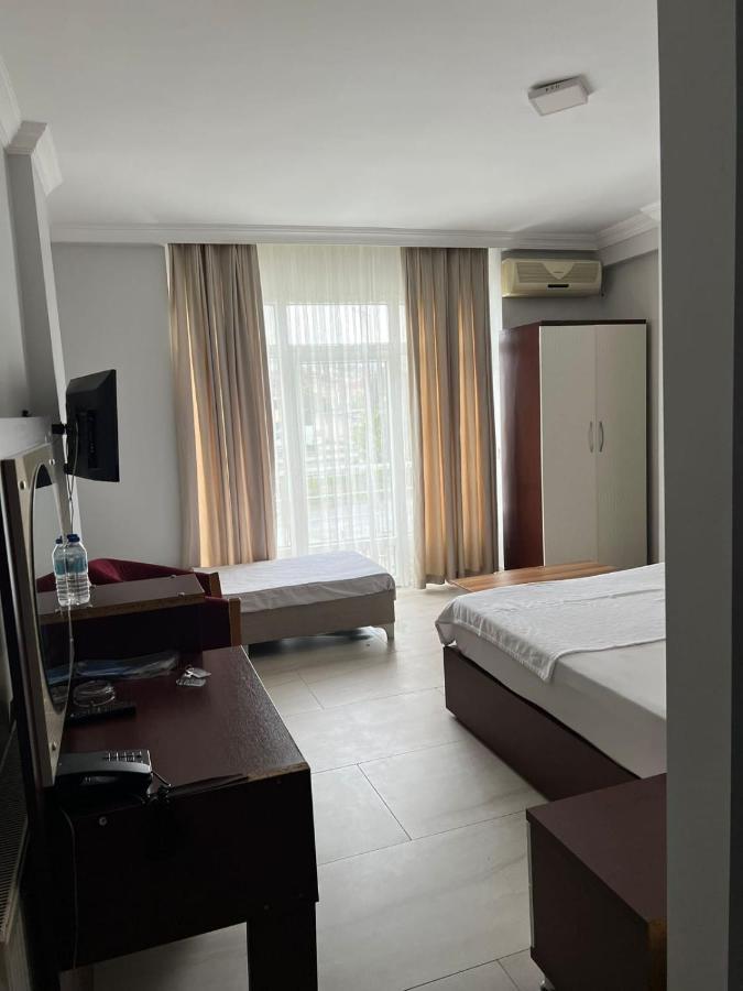 Deniz Hotel Kumburgaz Бююкчекмедже Екстер'єр фото
